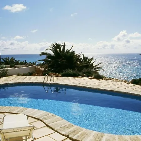 Punta Prima Sleeps 8 Pool Wifi * Punta Prima (Menorca)